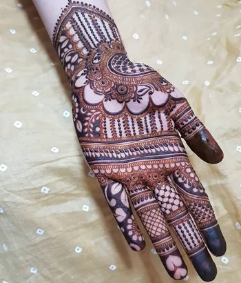 festival-Mehndi