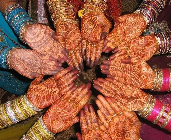 group-mehandi