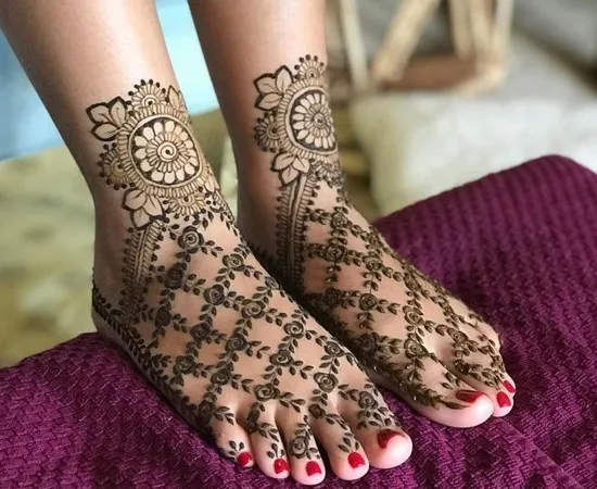 leg-mehandi