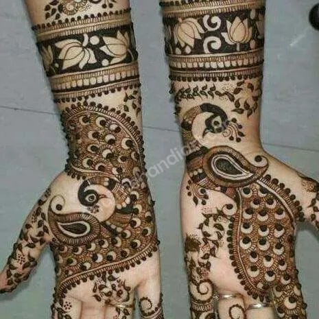 stylish-Mehndi